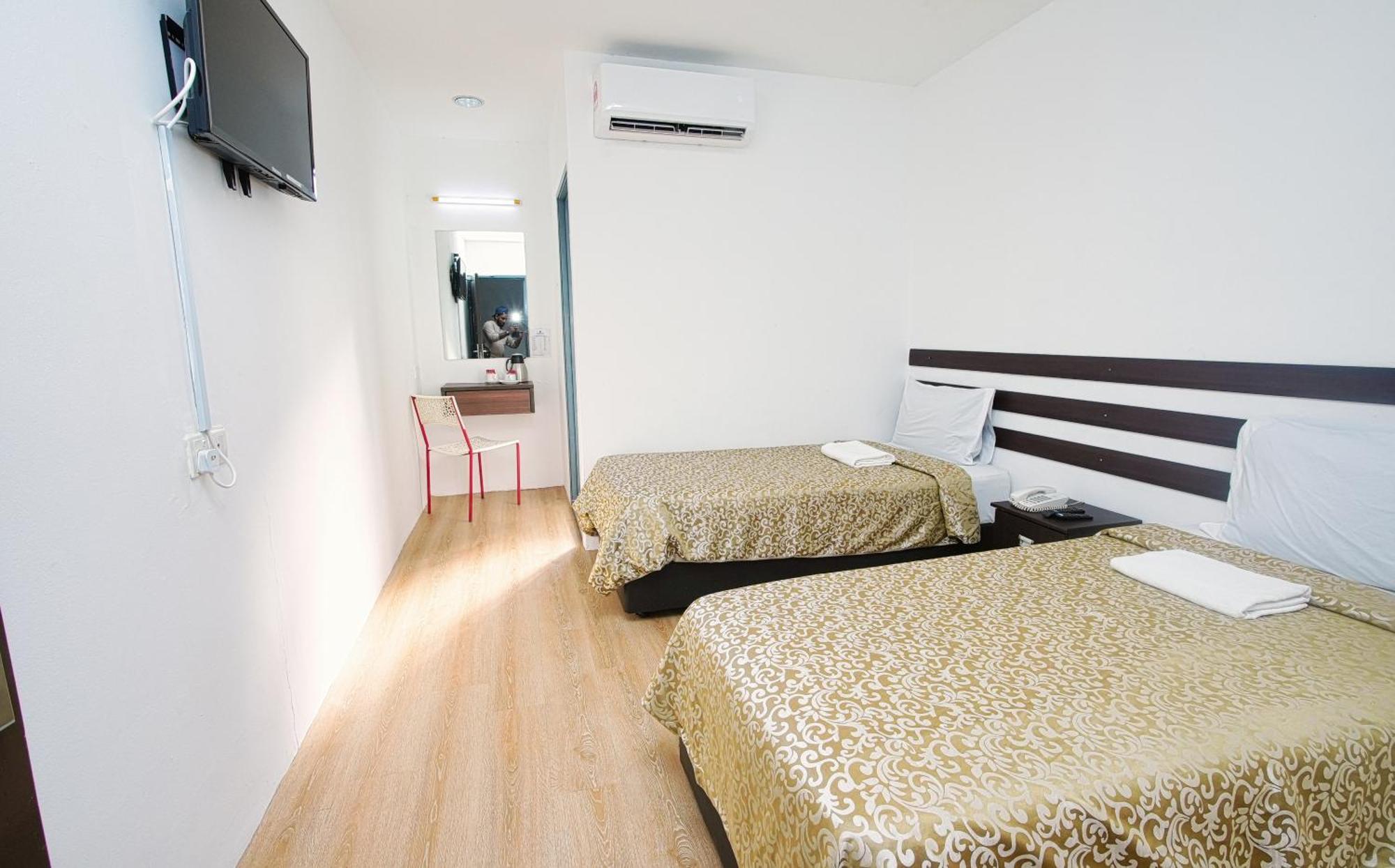 Grand Inn Hotel - Macalister Road George Town Buitenkant foto