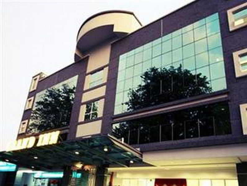 Grand Inn Hotel - Macalister Road George Town Buitenkant foto